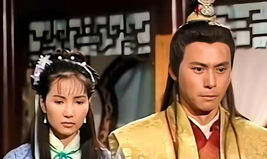 难怪慕容复命不该绝，你看他儿子是谁？张无忌见了那人都要跪拜金庸武侠的
