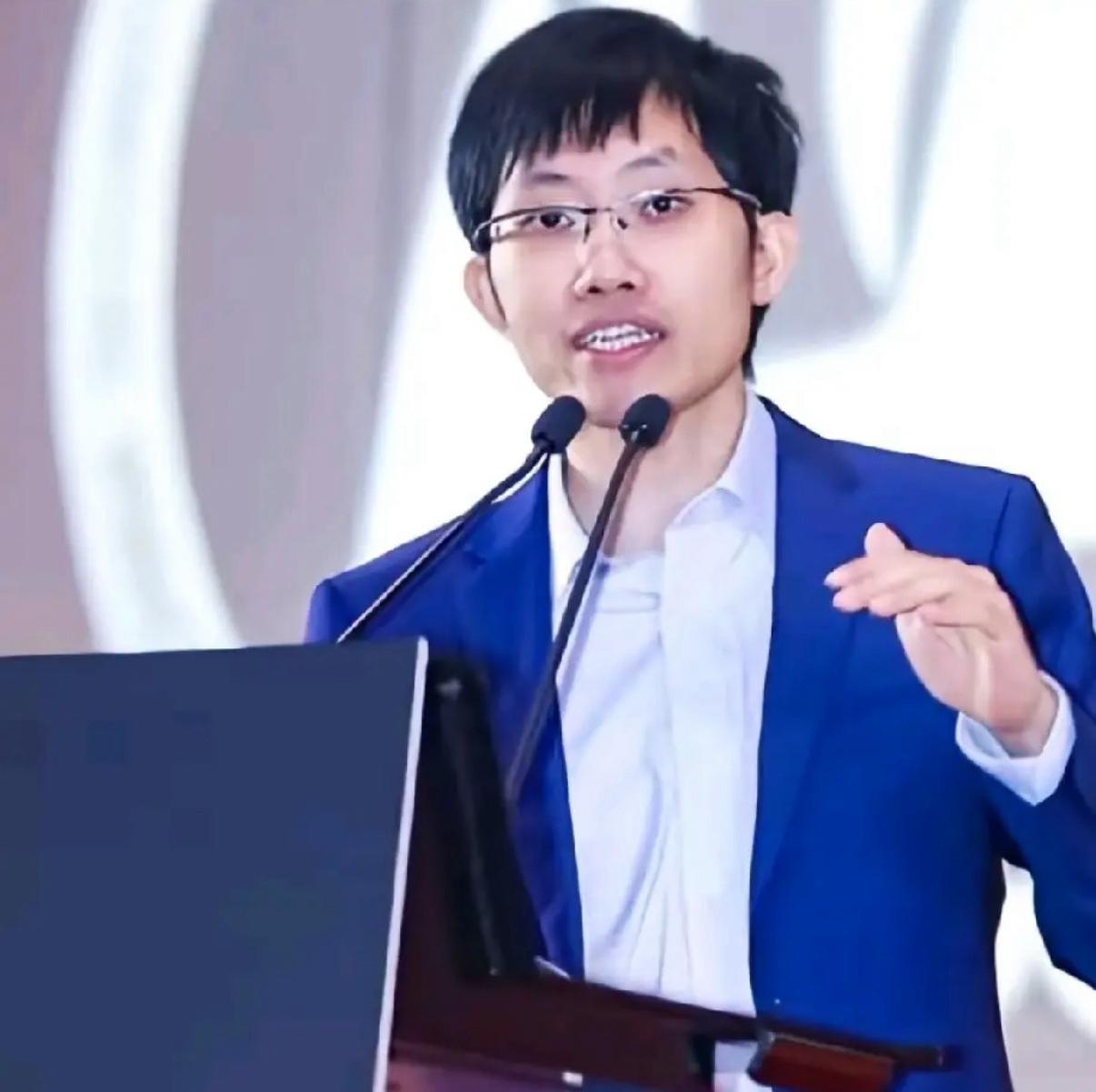 股市的残酷真相，被梁文锋彻底揭开了！当我们还在为一次交易反复斟酌时，AI