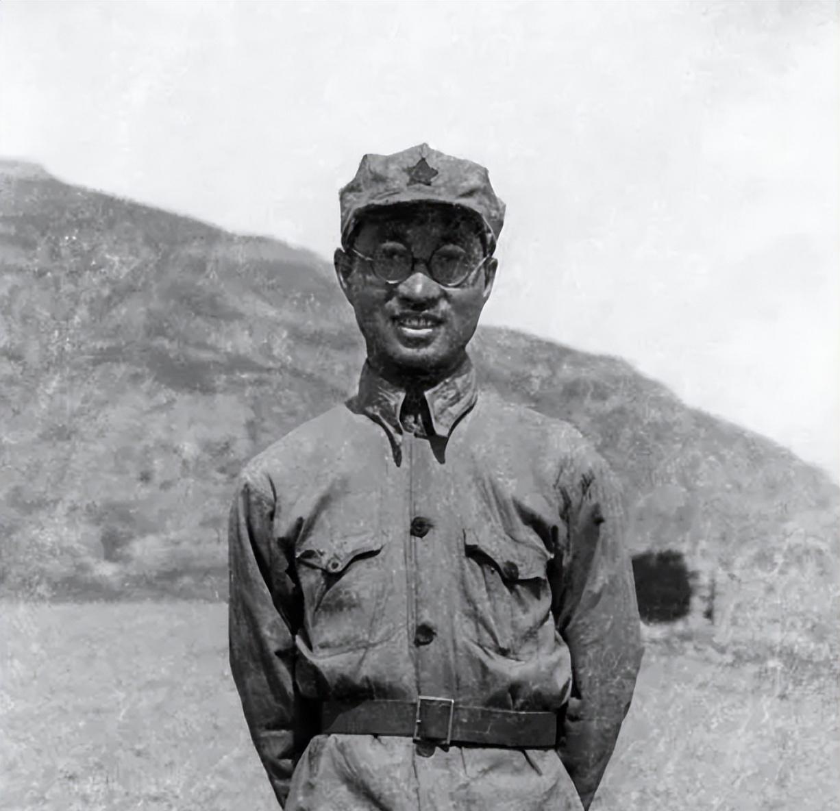 1946年的春回大地之际，陈赓终于迎来了与久别重逢的长子<em>陈知非</em>的团聚时刻