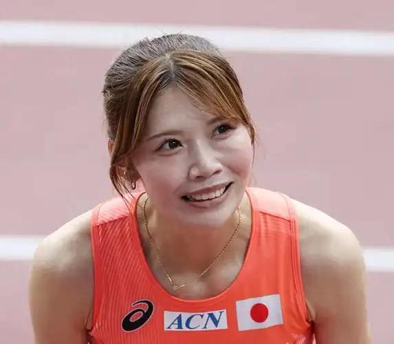 中岛瞳一周两破纪录跑出12秒60，日本媒体已经提前开香槟了，但这恰恰是名古屋亚运
