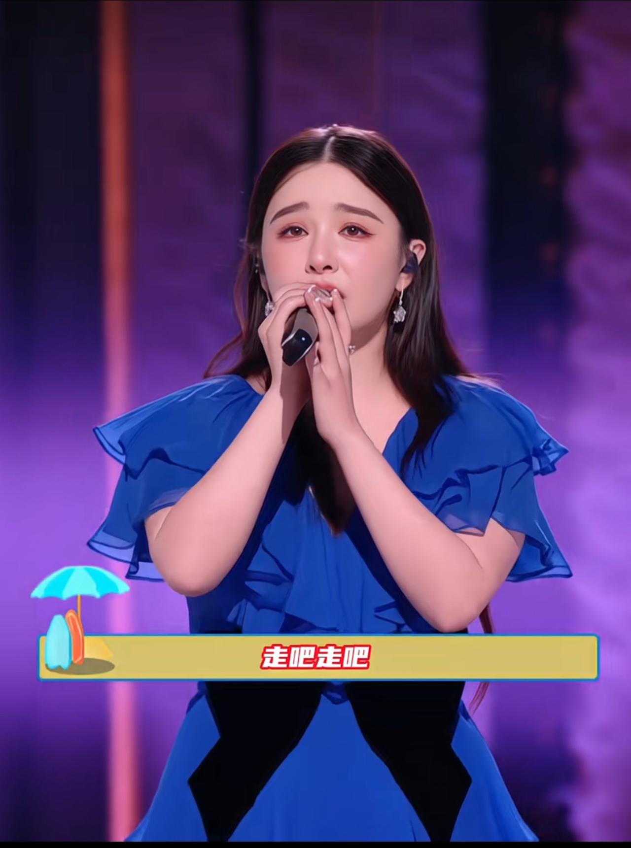 阚清子复出了，怎么看着老是一副很悲伤的样子，在孩子出生之前经常发布关于孩子的事情