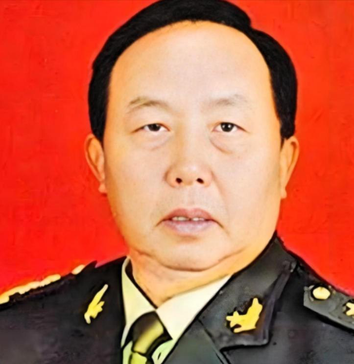 谁能想到，一个18岁穿上军装的四川娃，凭着一身硬骨头和活脑子，在战场上打出了“丛