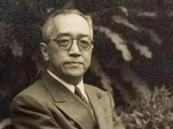 蒋介石在1946年，任命胡适当了北大校长。到了1948年，老蒋战事不利，北京被围。胡适曾经给共产党写