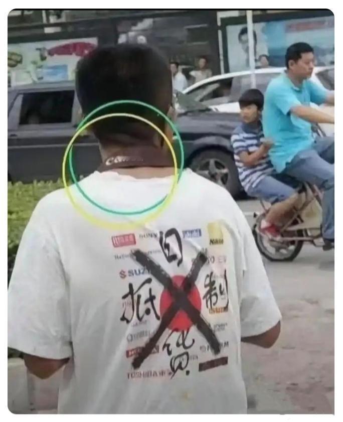 我们该抵制日货，还是该抵制蠢货？