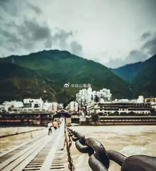 300年了！泸定桥13根铁索总重40吨，2020年全面检测，专家全愣住了——主体