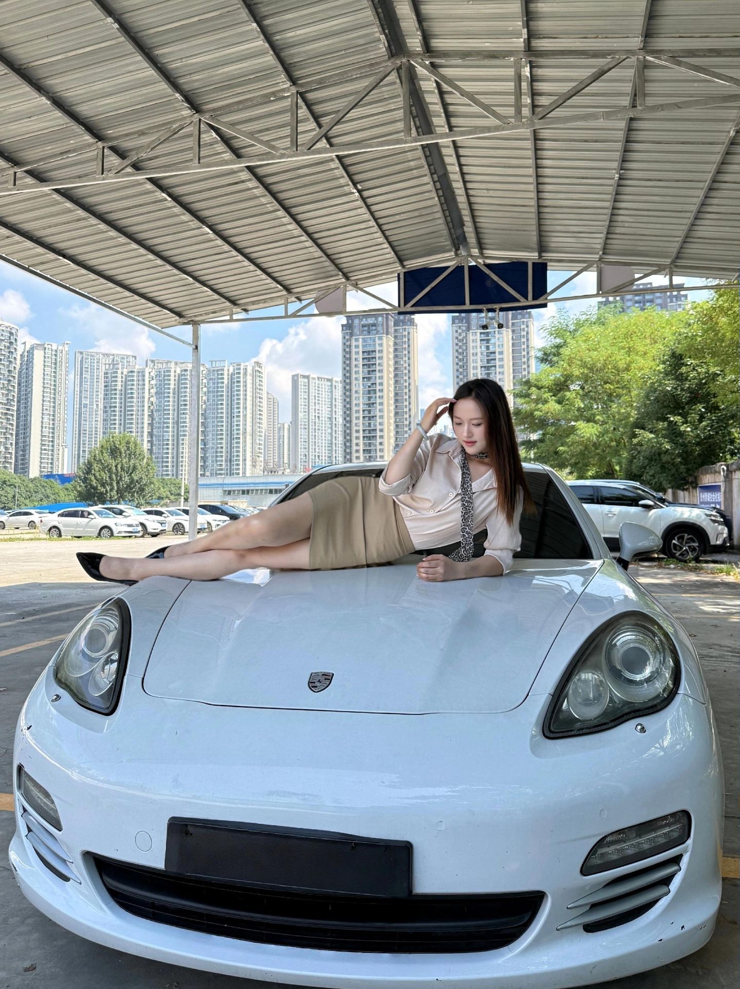 不到10万的保时捷Panamera香不香