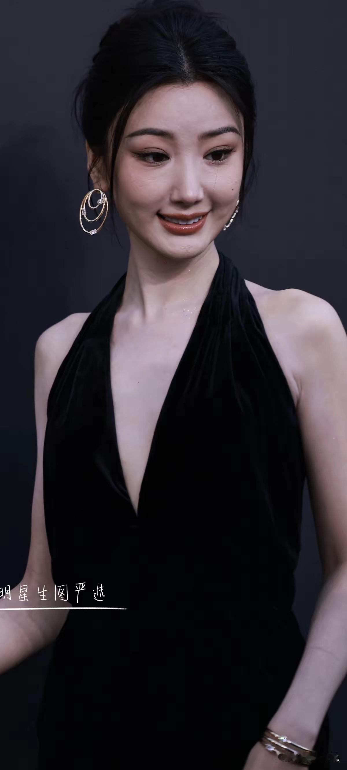 两个男朋友谈了九年，至今未婚，看来结婚还是要点冲动的