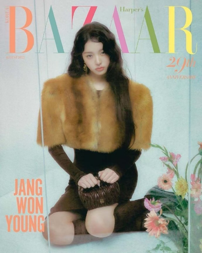 张元英生日月封面张元英芭莎周年刊张元英芭莎周年刊！复古女神！​​​