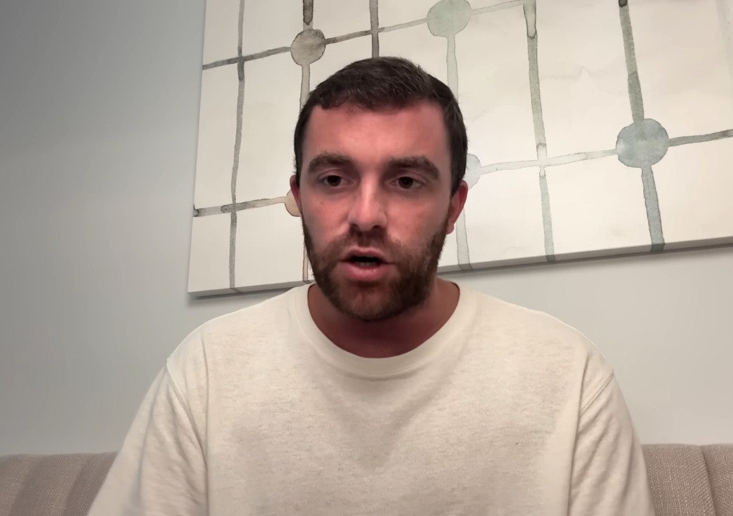 【罗马诺】✅确认：威尼修斯本人正在度假，但他的经纪人很快会与皇马就他的合同情况进