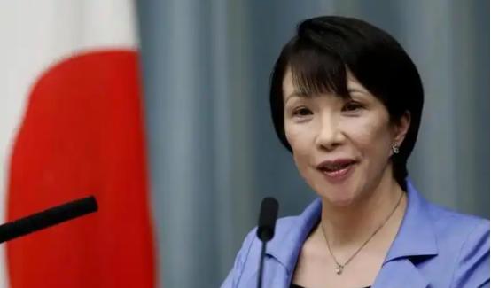 中国说不卖就真敢断供！高市早苗这回总算被钨和稀土打醒了，以前抠抠搜搜省那几个钱，
