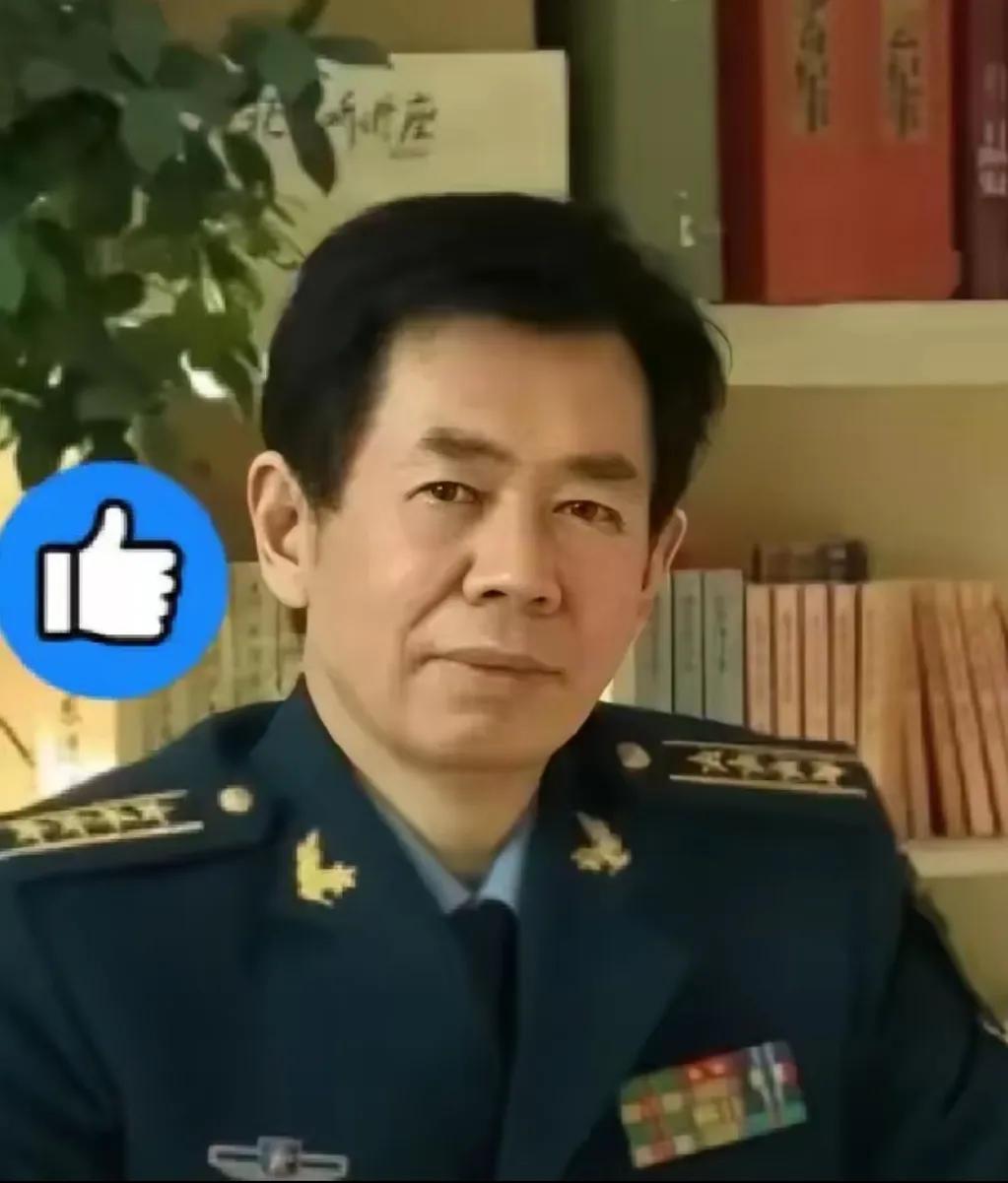 戴旭这话，真是戳到根子了。现在网上动不动就吹什么“大国重器”“世界领先”，每次