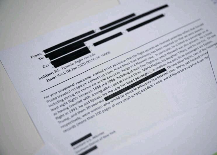 在美国司法部新公布的一批爱泼斯坦文件中，有一封纽约检察官的电邮显示，美国总统特朗