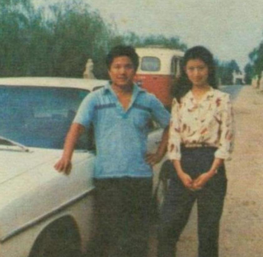 1982年，台湾起义飞行员黄植诚娶了空姐马红，8年后，马红找借口去了美国，结果一