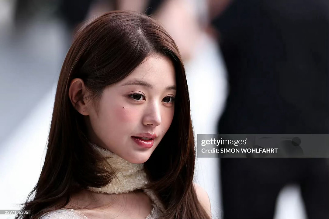 张元英和金智秀粉丝互相安利中这是怎么了​​​