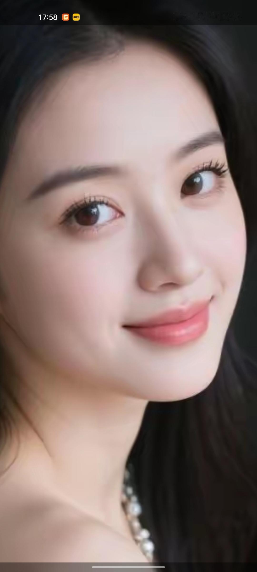 甜美笑容，珍珠项链，优雅气质，完美妆容，女神范儿！💖✨