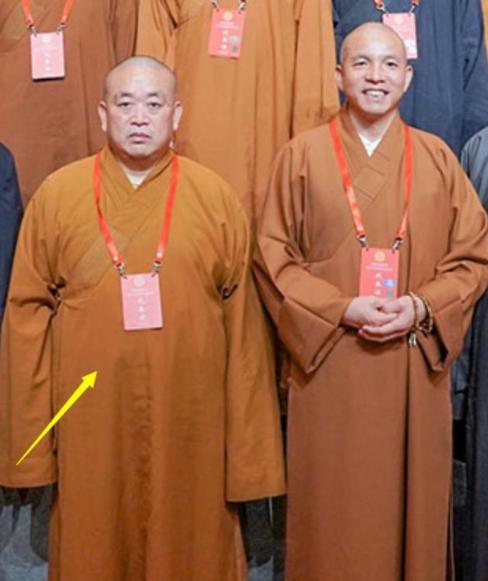 释印乐胆子不小啊！金钵砸了，巡演停了，门票降了，连功德箱的二维码都撕了。