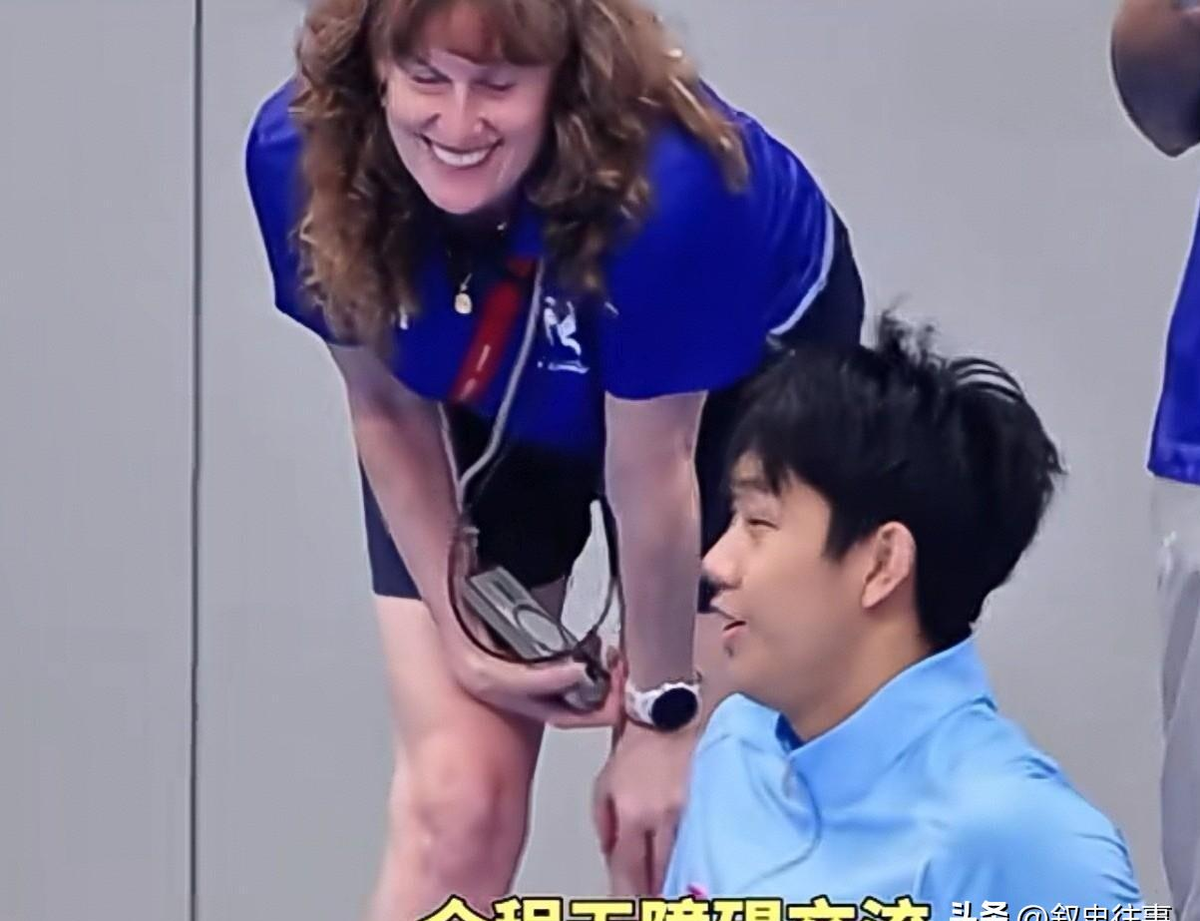 19岁，亚运七金，复旦在读，还能全程英文接受采访——张展硕才是这个时代最该被看见的年轻偶像！2026