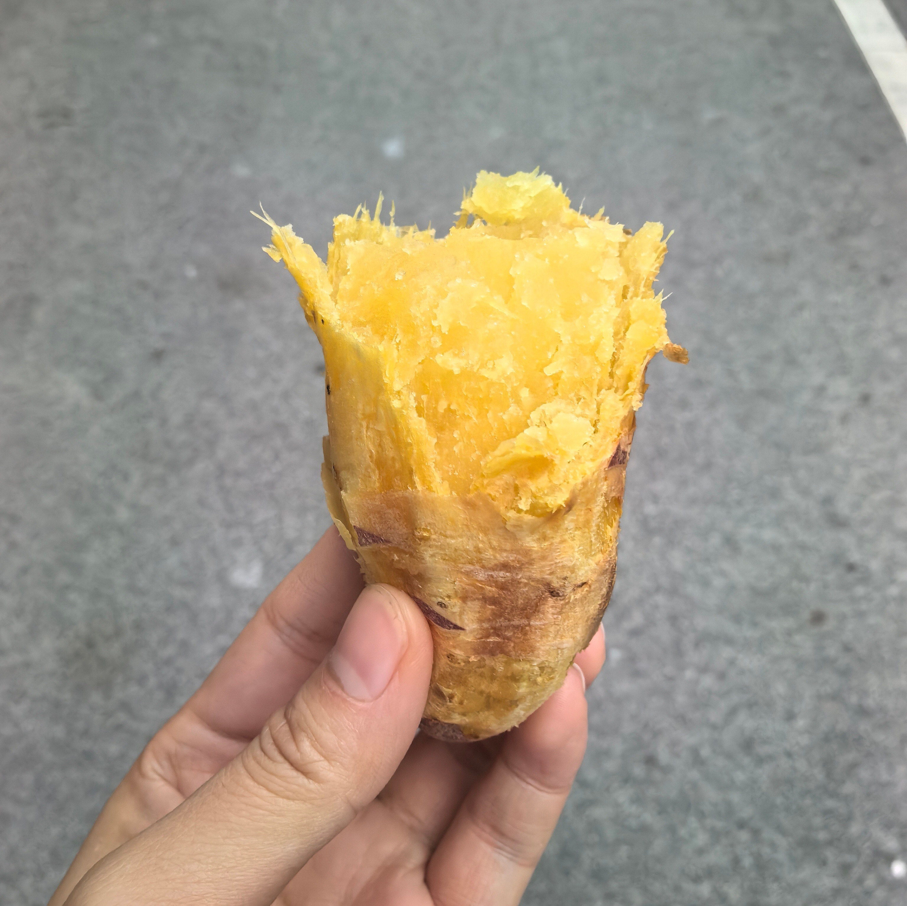 终于是往下掉不是往上浮了[哭哭]丰盛的早餐直接去🍌去一个🍞，加半个🍠​​