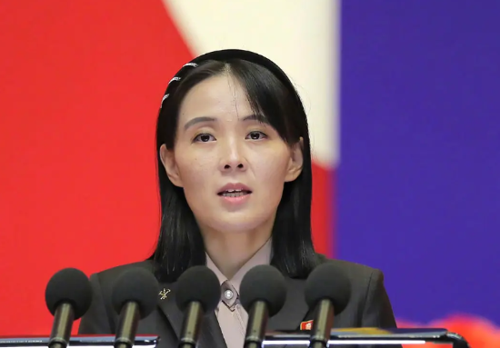 白日做梦！朝鲜怒斥韩国总统李在明一直在假惺惺地表演。朝鲜最高领导人胞妹金与正在最