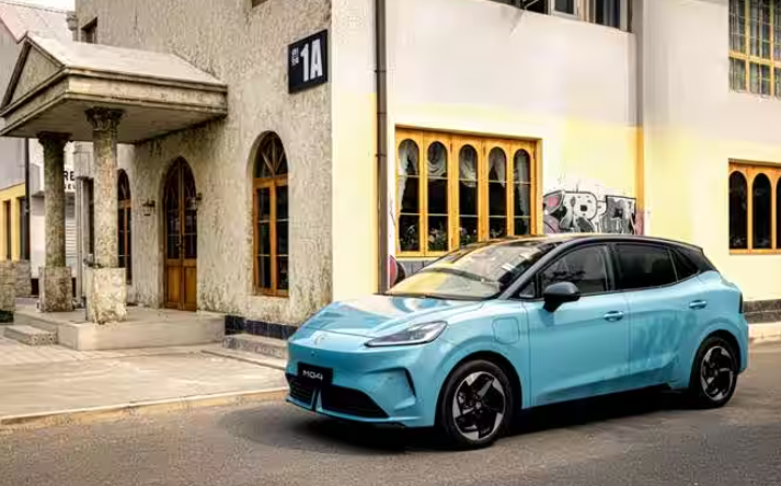 内外全面升级2026款MG4配置加疯了真爆款不靠运气数据不会说谎。2026款