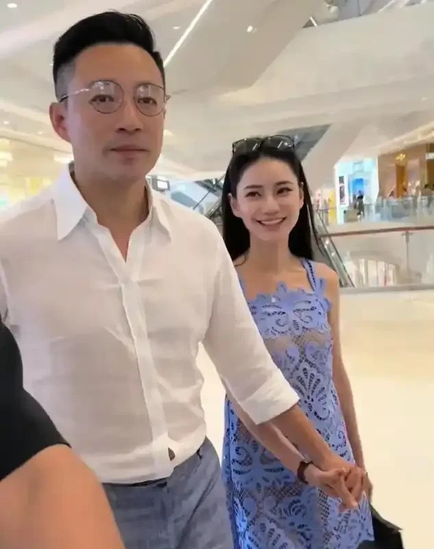 S妈戏真多，孩子们这要放假回北京，准备要去大草原玩耍了，没想到她却提出要见孩子们