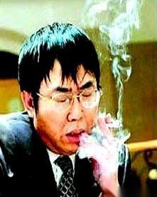 聊聊棋圣聂卫平，整个赛场鸦雀无声，只有他一个人，能让裁判专门在棋盘边上，给他放一