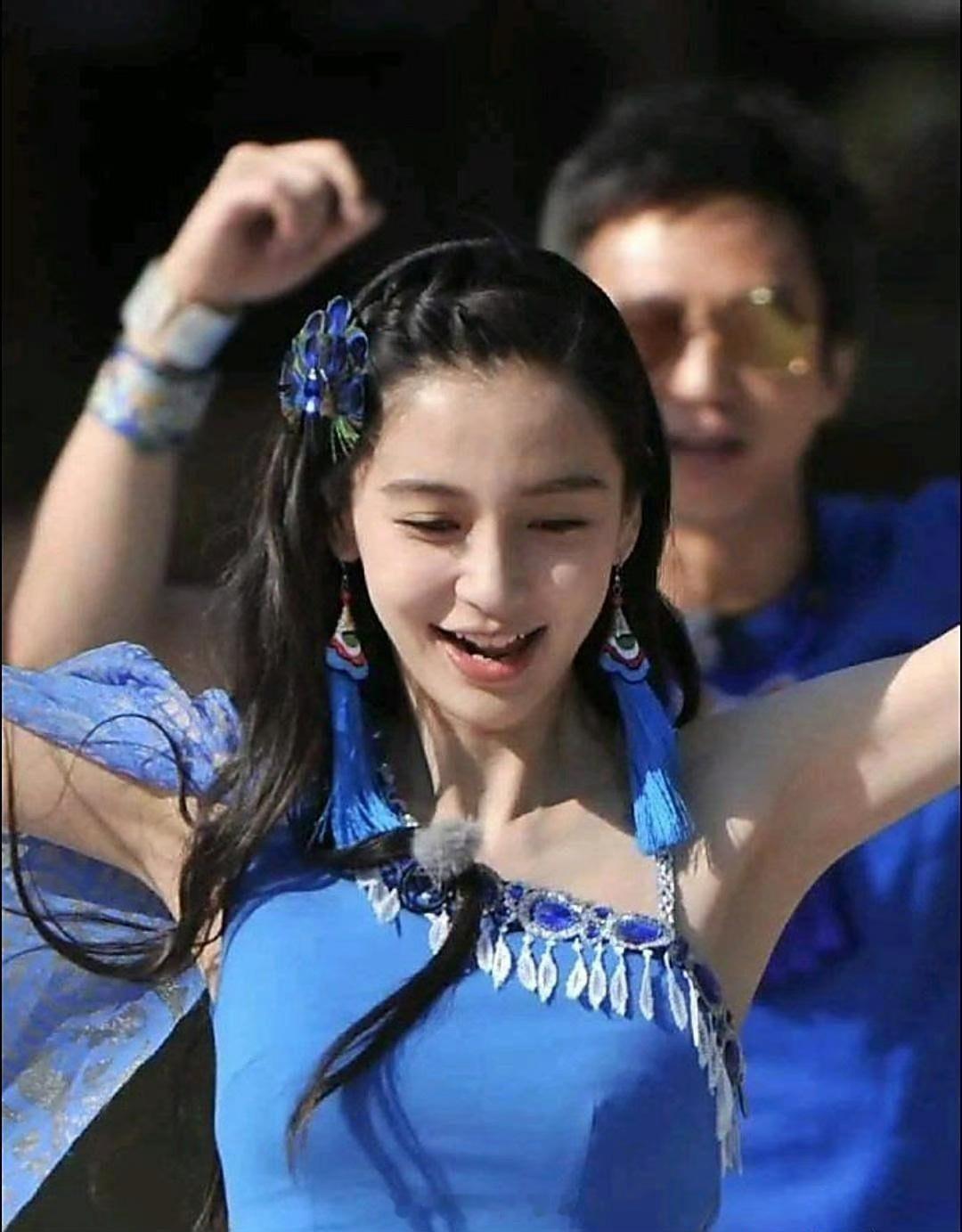 杨颖真实的身材和颜值，美得毫不费力！
