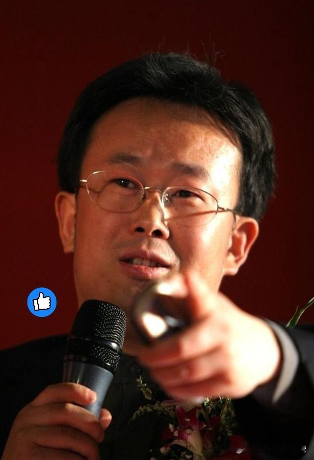 项立刚这回算是把某些人的遮羞布给扯下来了话糙理不糙一边坐着顶层设计的交椅，