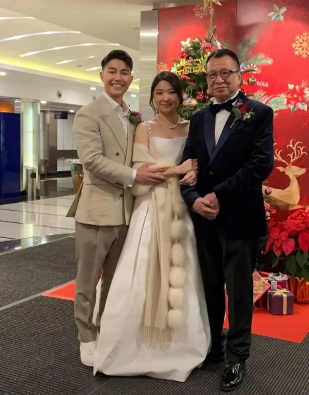 许绍雄嫁女不挑高富帅!选的女婿凭3件事圈粉,普通人也该学见过明星挑女婿的,