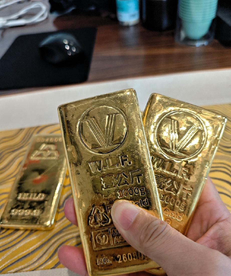 前几天买到黄金的人，现在真的是赚大发了！谁能想到行情反转这么快！前几天金价跌