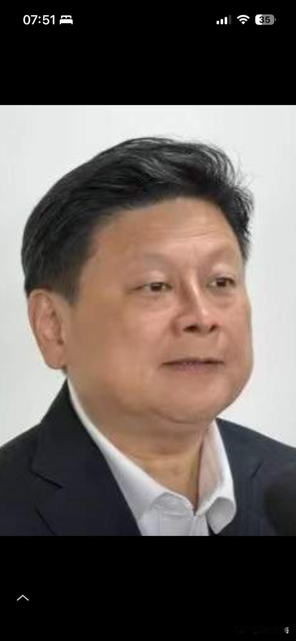 傅崐箕如辞职，谁能接任？近日，韩国瑜在“立法院”批傅崐箕时给傅崐萁三个选择中的