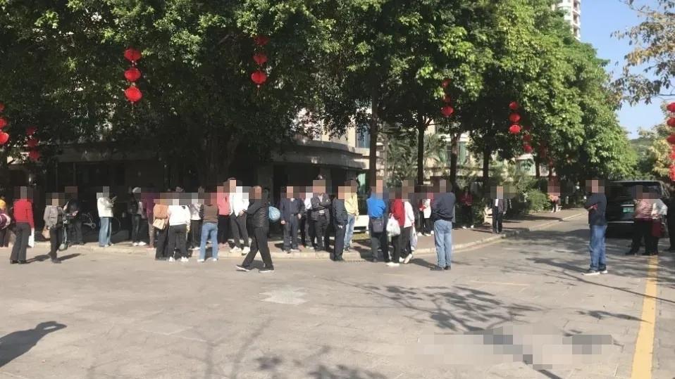 兴宁市凯旋城业主的困惑，由谁来解决？近日，梅州一社交媒体平台收到来自兴宁市凯