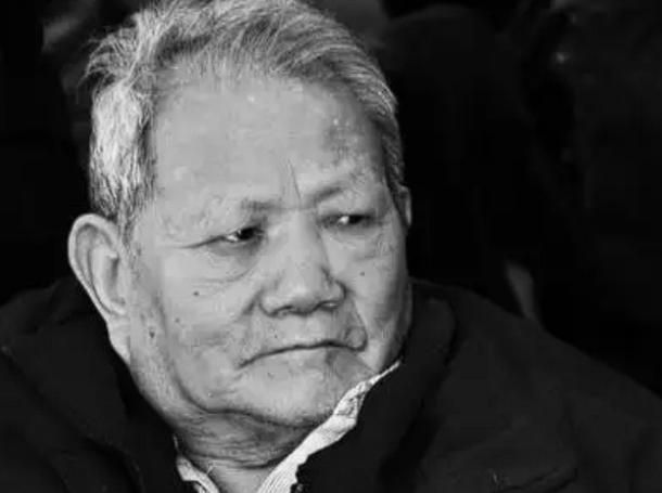1947年8月18日，在部队中工作的李银桥突然接到了上级发来的调任，一直在毛主席