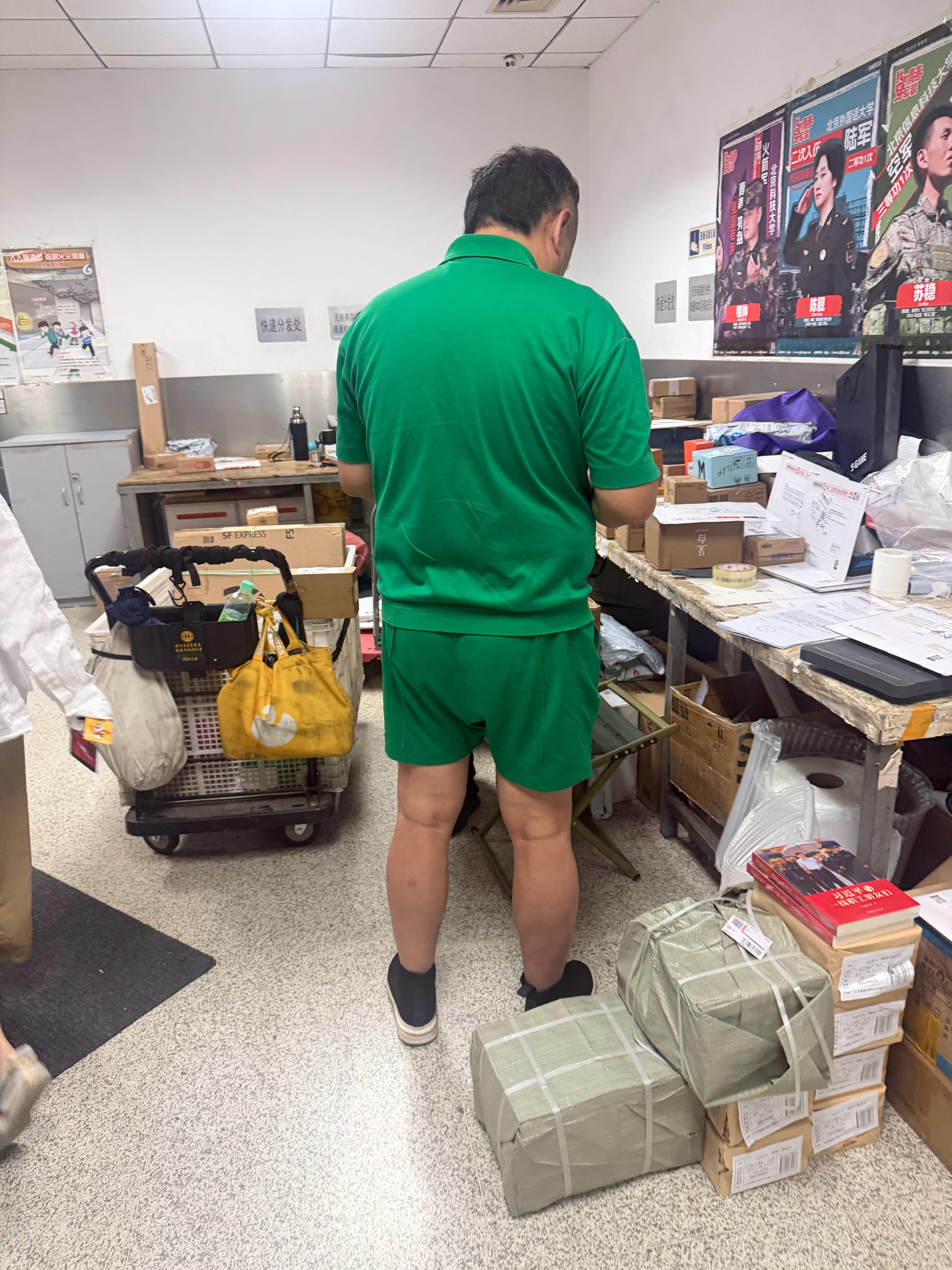 这大哥肯定是不碰大A的