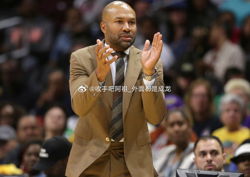 近日，湖人名宿德里克·费舍尔谈到了自己虽然拥有5枚NBA总冠军戒指，却没有进入篮