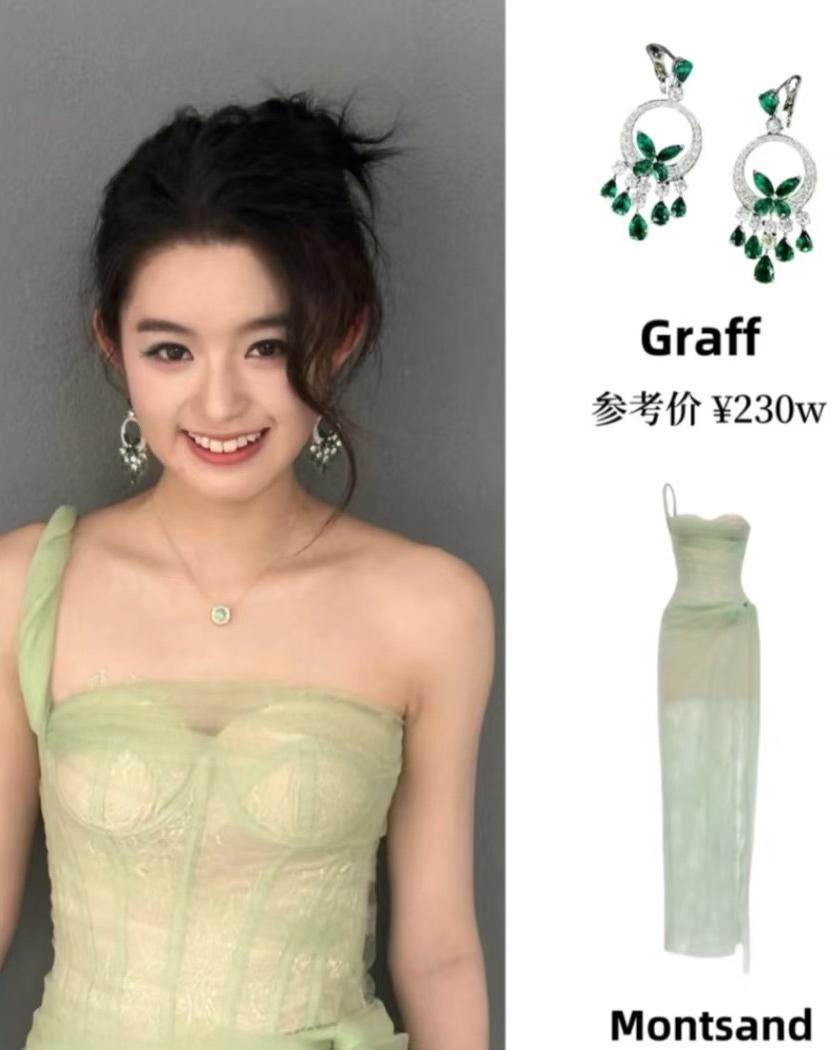 黄杨钿甜这波回应看得我后背发凉，那张你奈我何的图，我也差点信了。这事儿过