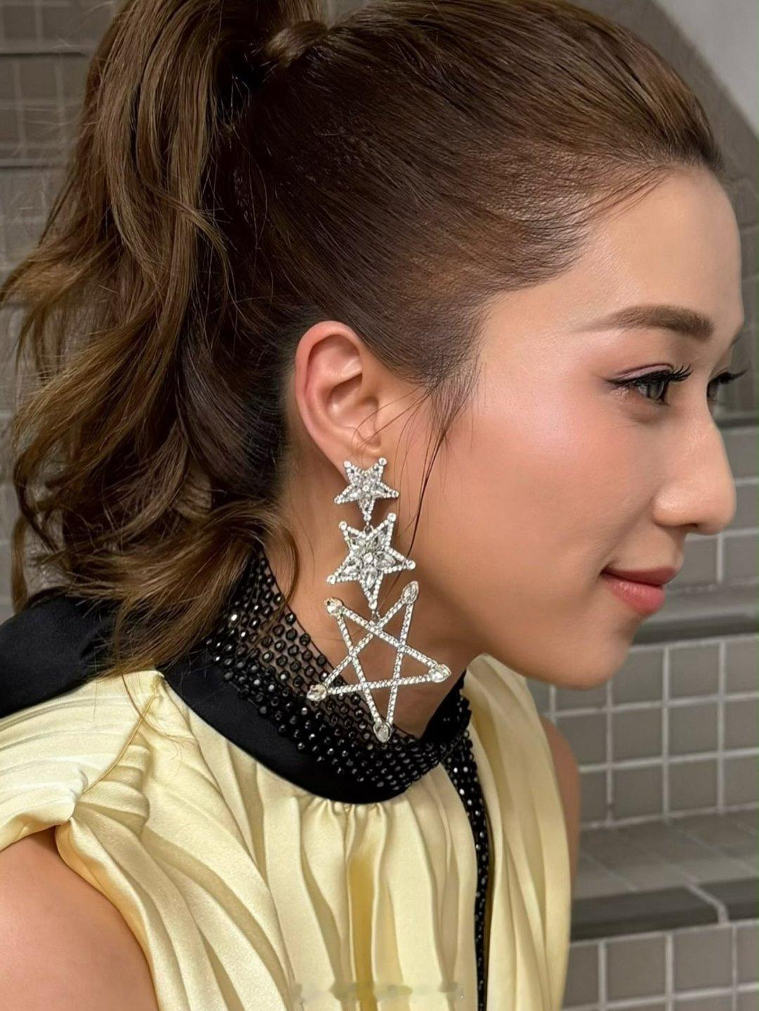 【IG】8.23IG更新👏👏👏钟嘉欣​​​