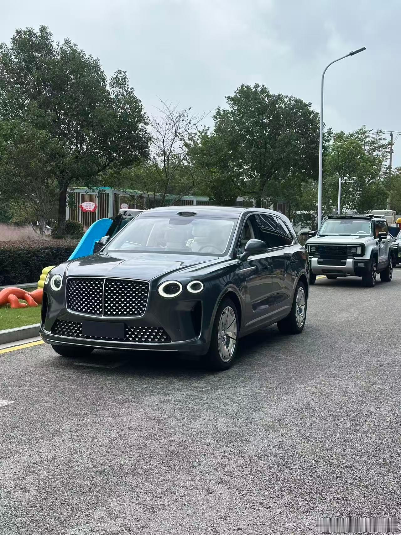 不是哥们，添越都来了是吧追觅啊追觅追觅大v聊车​​​