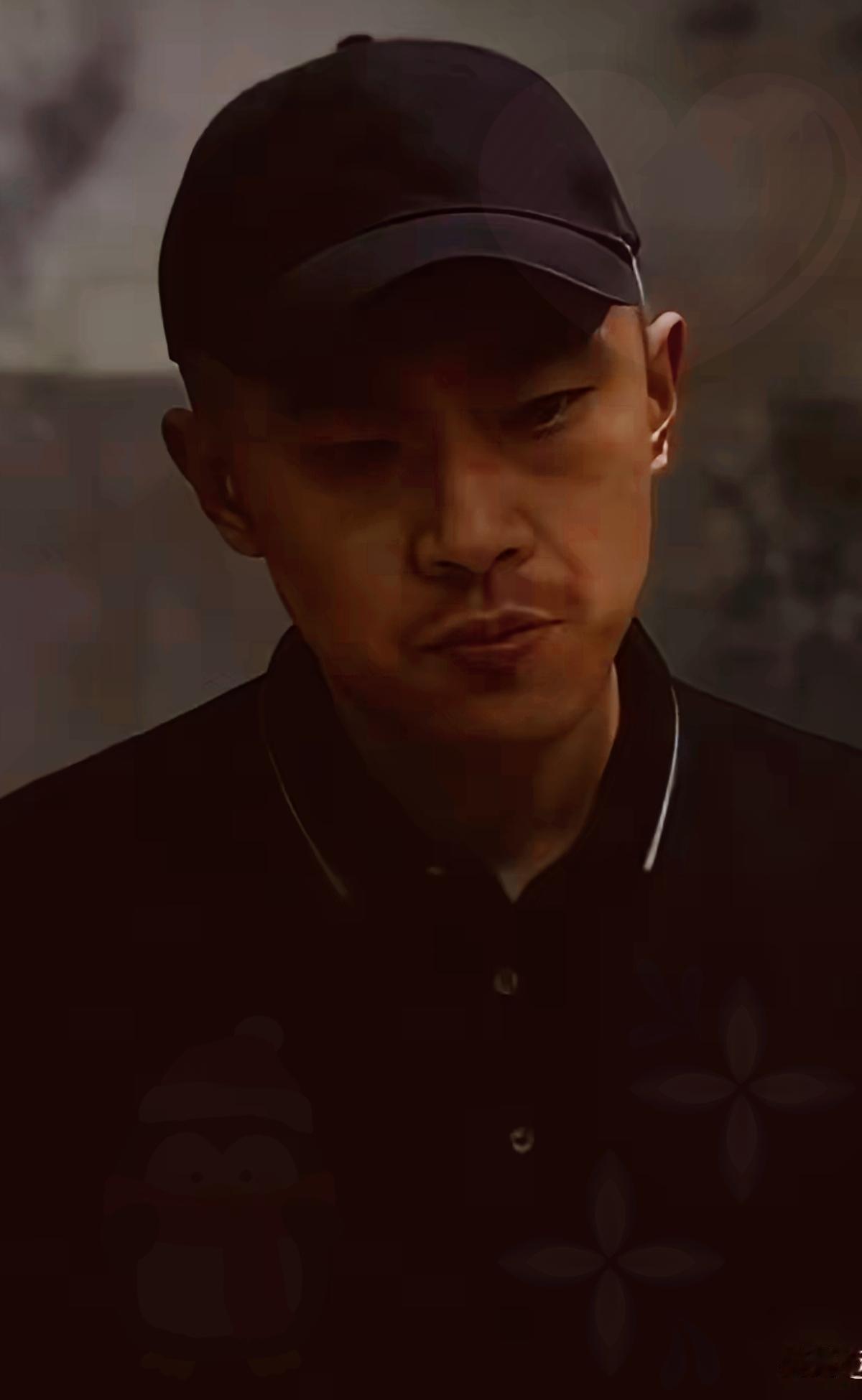 金毛落到如今靠输营养液续命、站都站不起来的地步，半点不值得同情，全是自己作出来的