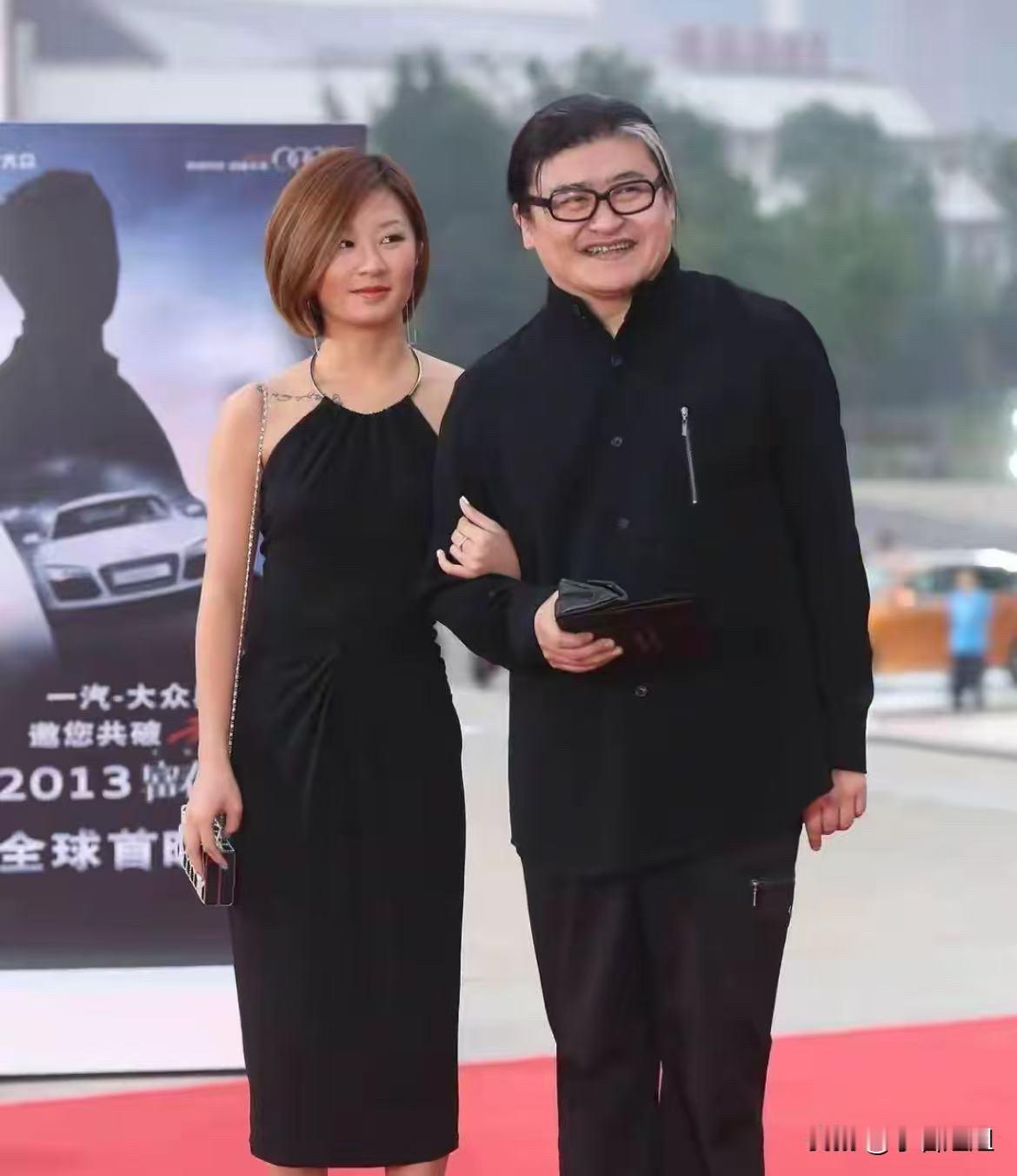 说实话我觉得刘欢最动人的不是唱了多少经典,也不是拿过多少大奖,而是他默默守