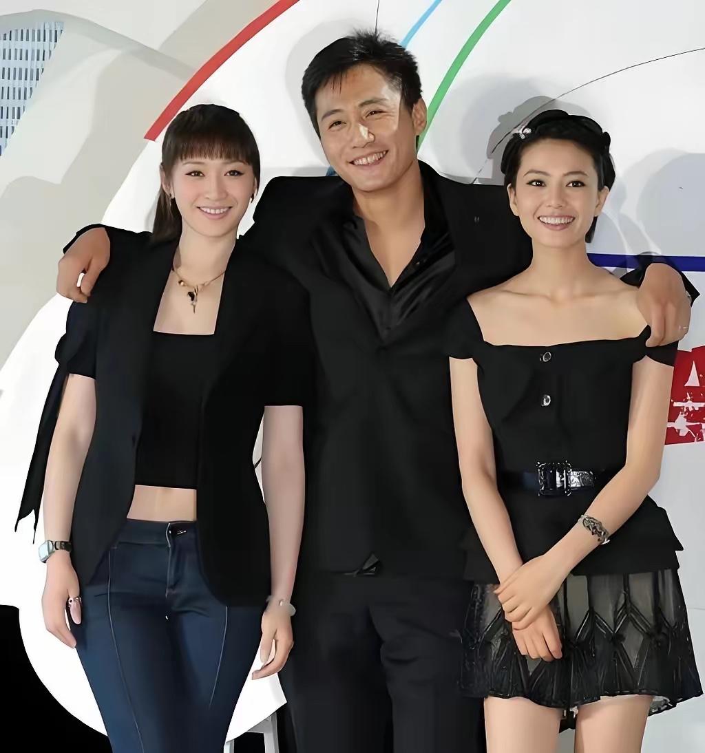 刘烨和高圆圆我认识，另一位女士是谁？