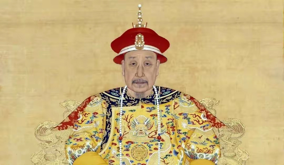 乾隆帝是颇有心机的。在他之前的庙号情况为：清太祖、太宗、世祖、圣祖。他给他的父亲雍正帝上了世宗的庙号
