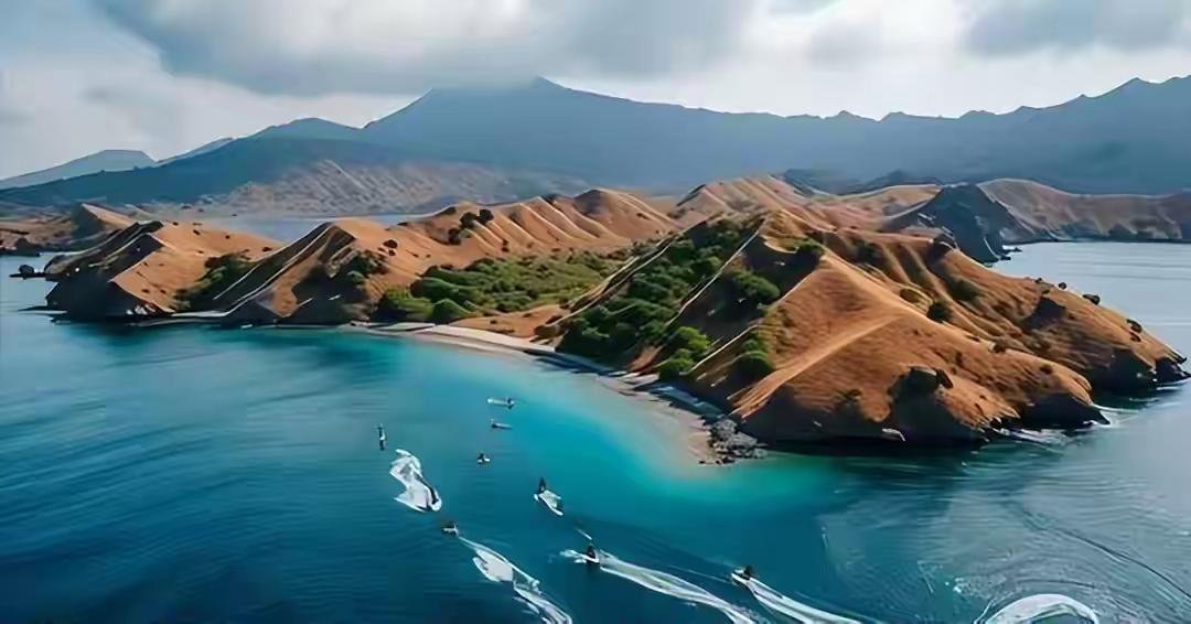 你发现没？咱们聊东南亚，泰国、新加坡、越南都能说上半天，轮到印尼，好像只剩巴厘岛