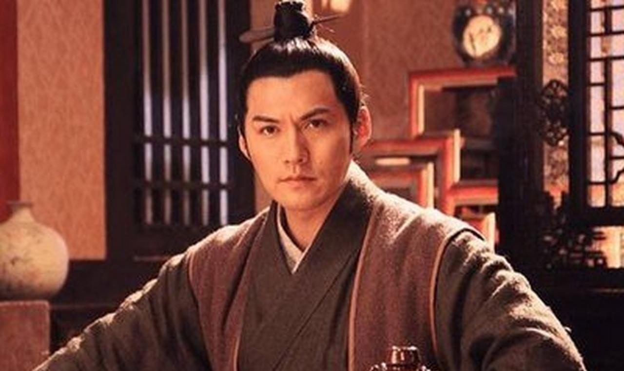 653年，李世民的妹夫薛万彻因谋反罪被处斩。临刑时，刽子手手抖刀下无力，第一刀没