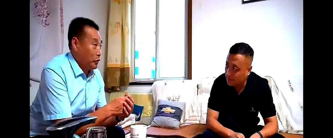 一个亿的点赞，近4400万粉丝，就因为一场直播，说没就没了。山东临沂这几个哥