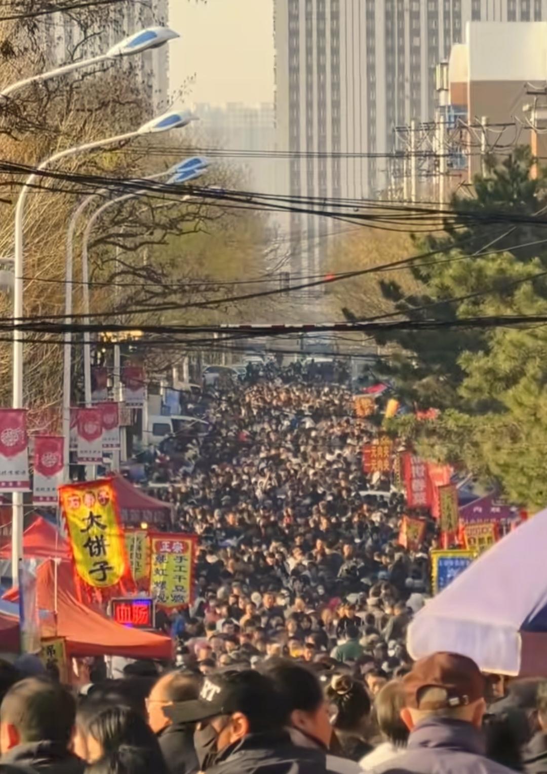 辽宁14座城市都有早市，为何只有沈阳与锦州的早市能成为旅游景点？其它12座城市的