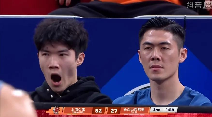 看上海久事打球太没意思了！16连胜手拿把掐！像极了nba的雷霆，断档领先的实