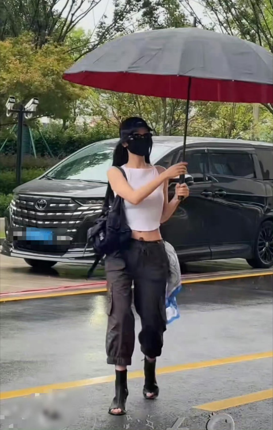 虞书欣雨天必出神图必出神图​​​