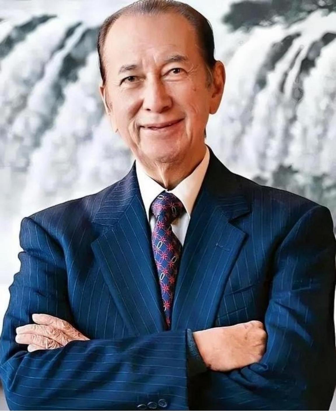 赌王何鸿燊生前曾讲过：“等你赢了2000万打算走时，赌场不会拦你。可就在你转身那