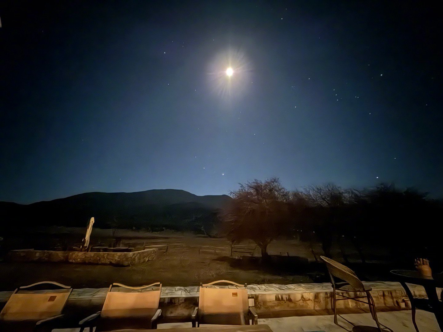 每一件事情的发生和发展，都无关于认识别人、认识世界，只关乎于用来认识自己。对于他